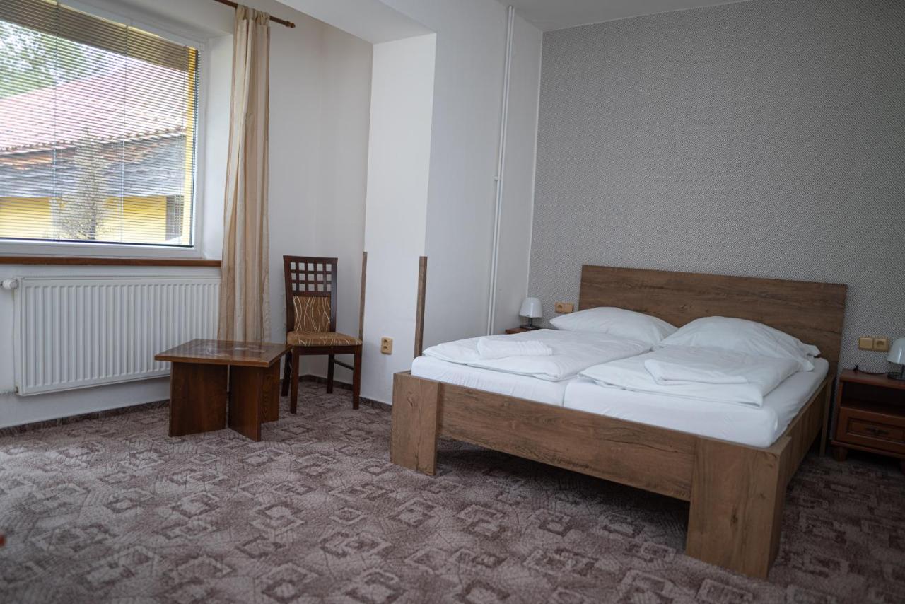 Penzion U Jirsáka Vikýřovice Exterior foto
